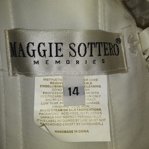 Designer Wedding Dress - Picture 5 of 6